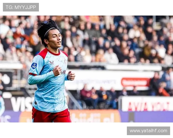 上田绮世双响助费耶诺德逆转